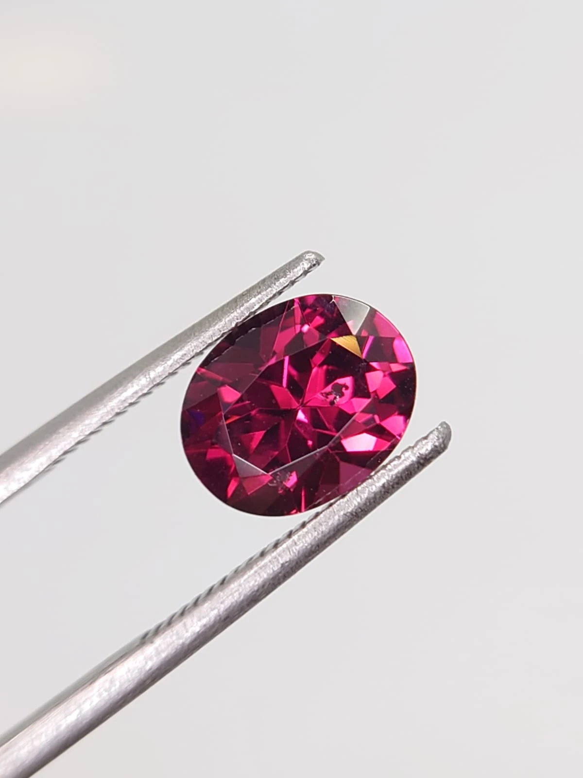2.35ct Natural Malaya Garnet Oval Cut From Tanzania — view 6